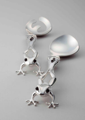 Frø Salatbestik. Frøer i 925 sølv. Salatsæt i to dele. Zoologisk Sølv - Sterlingsølv af Gitte Bjørn